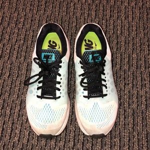 Nike Zoom Sneakers
